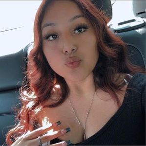 Meet your Posher, Jandy